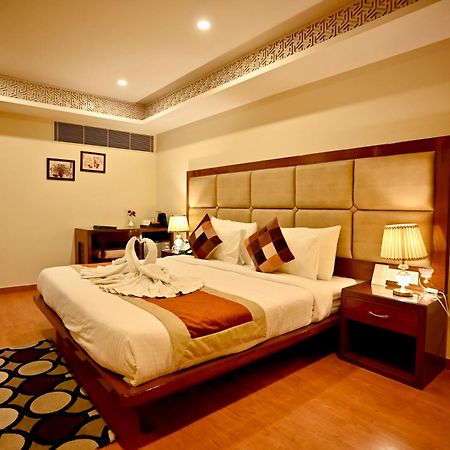 Hotel Indo Prime Джапур Экстерьер фото